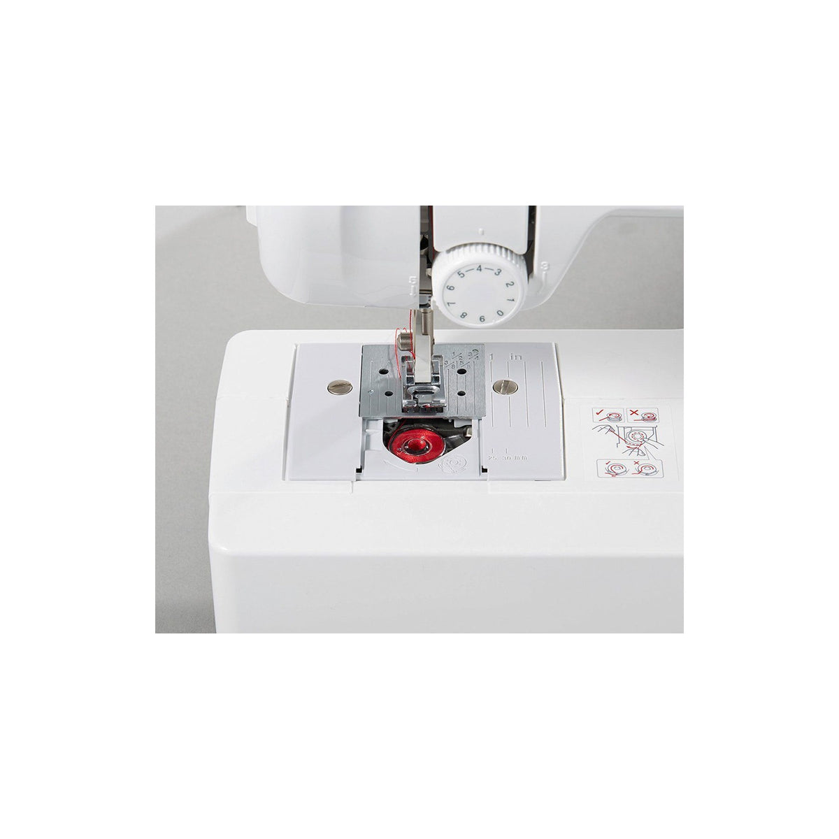 Machine à coudre BROTHER Little Angel KD144