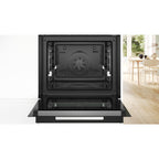 Four encastrable BOSCH HBG972KB1 - Pyrolyse - Chaleur pulsée - Porte froide - Série 8 - Sonde de Cuisson - Air Fry