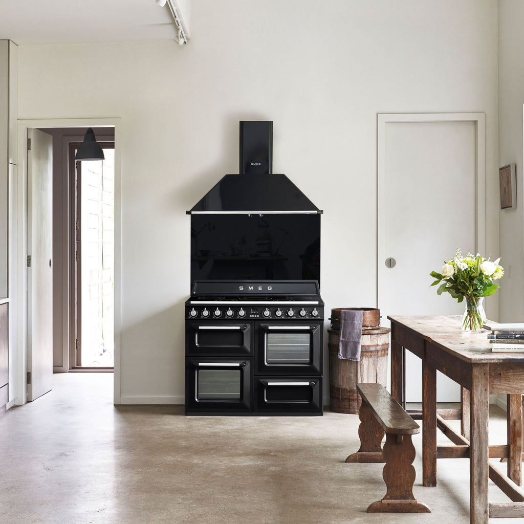 Piano de cuisson induction SMEG TR4110IBL2L