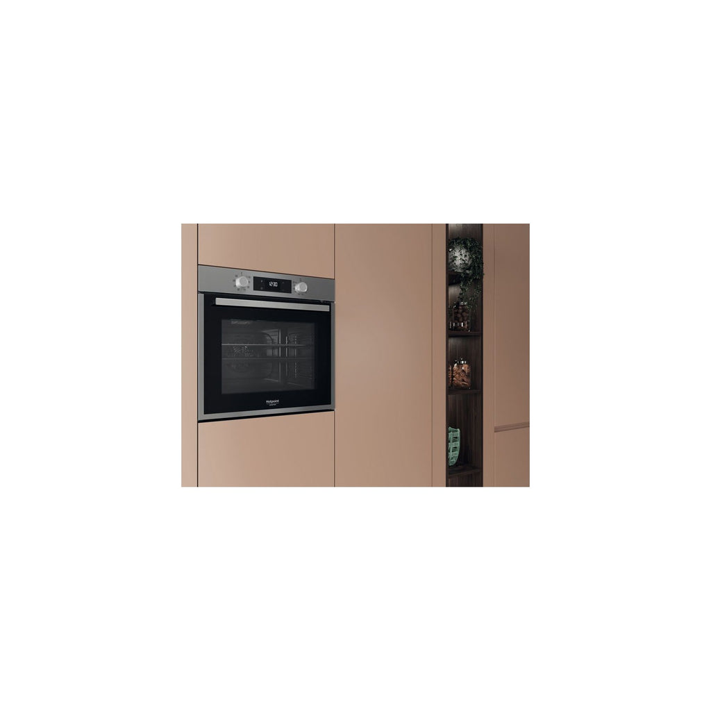 Four encastrable HOTPOINT HAO5540PX