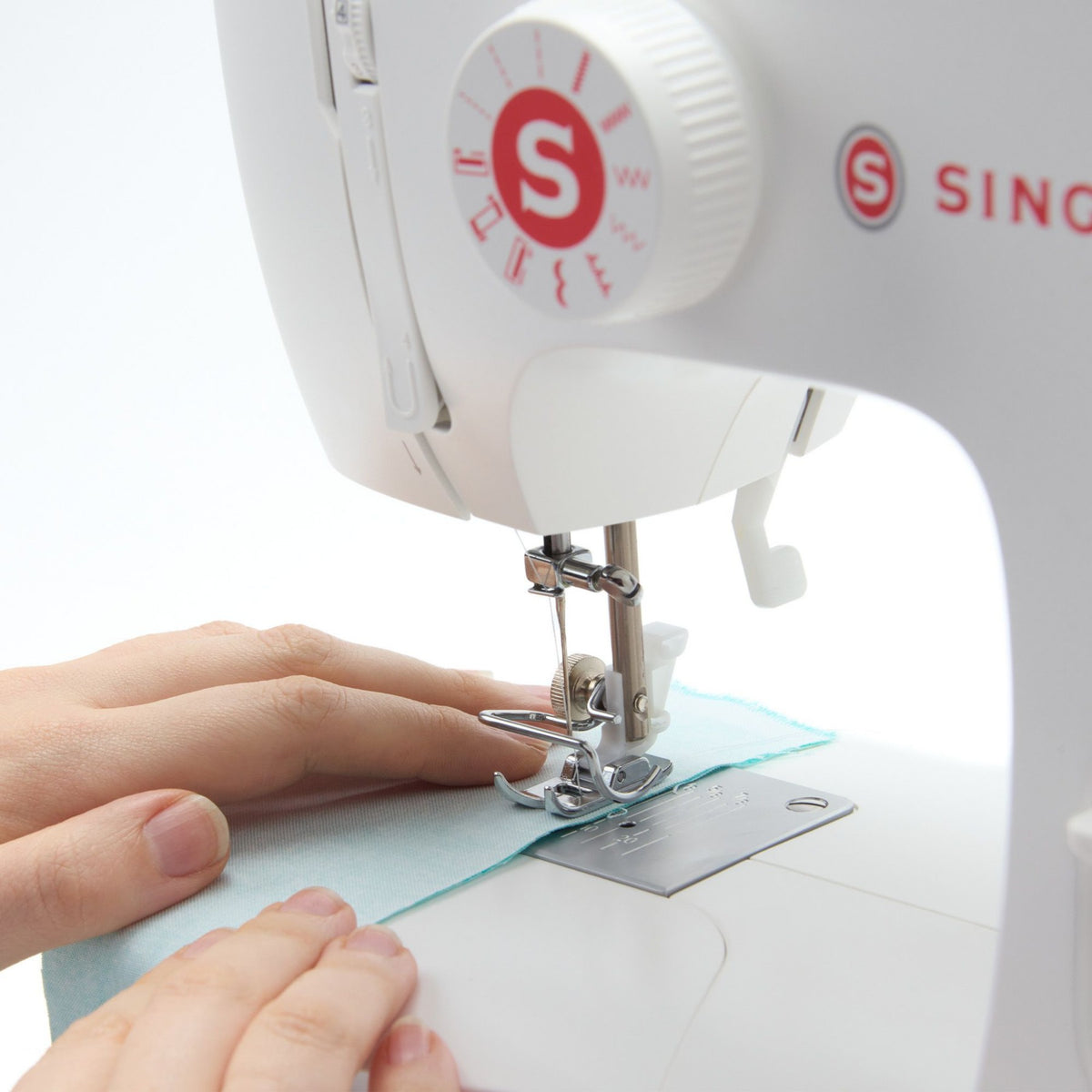 Machine à coudre SINGER Machine à coudre SINGER START + SAC DE T