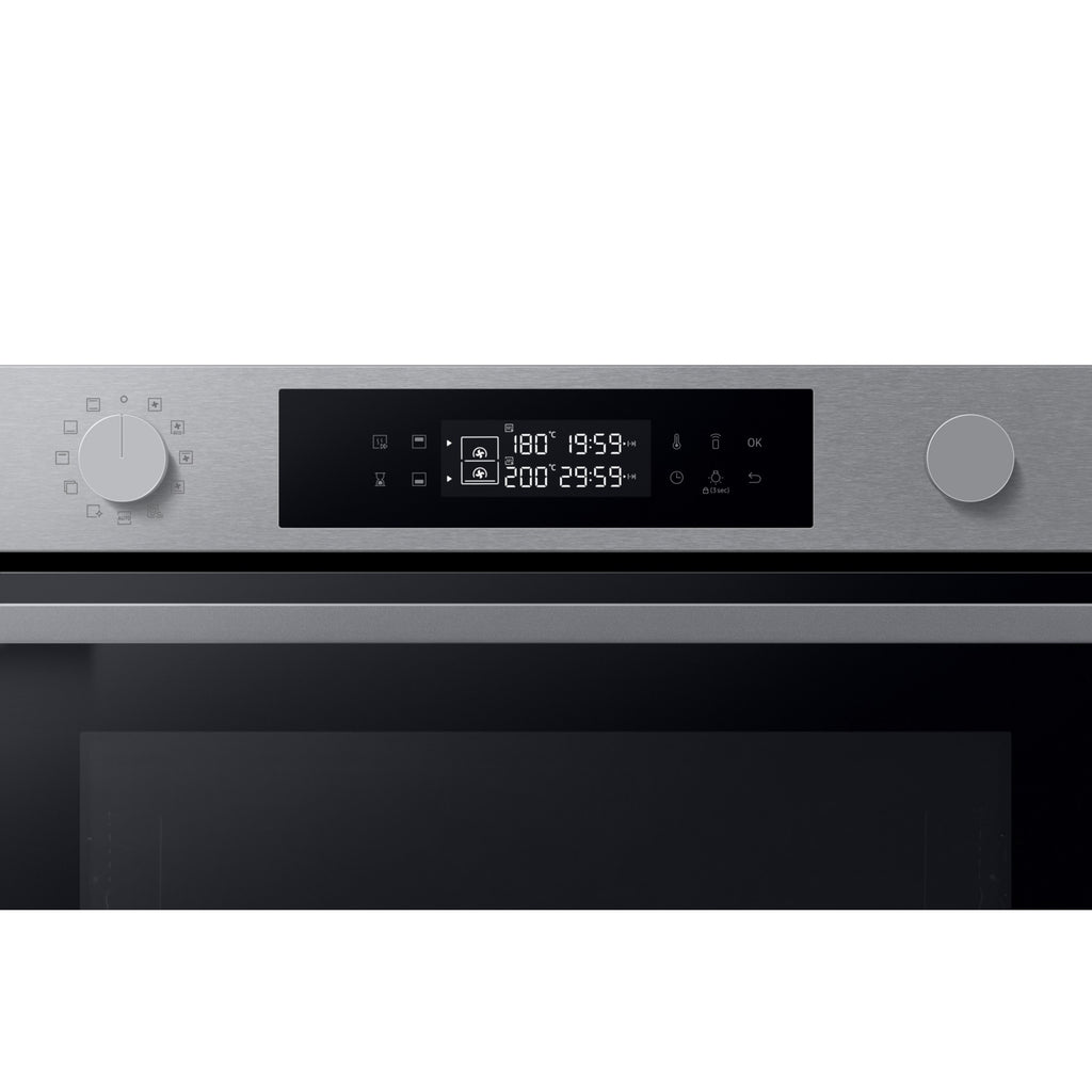 Four encastrable SAMSUNG NV7B4420ZAS