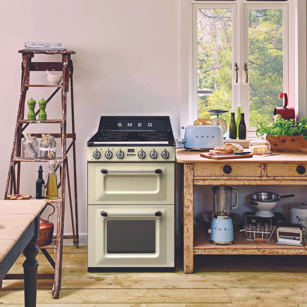 Cuisinière induction SMEG TR62IP2