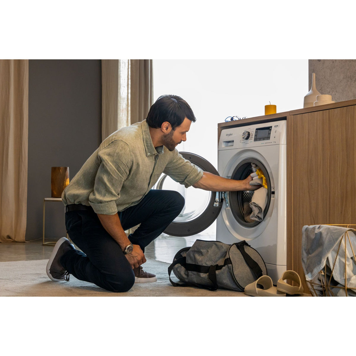 Lave linge hublot WHIRLPOOL FFBP9469BVFR Reconditionné