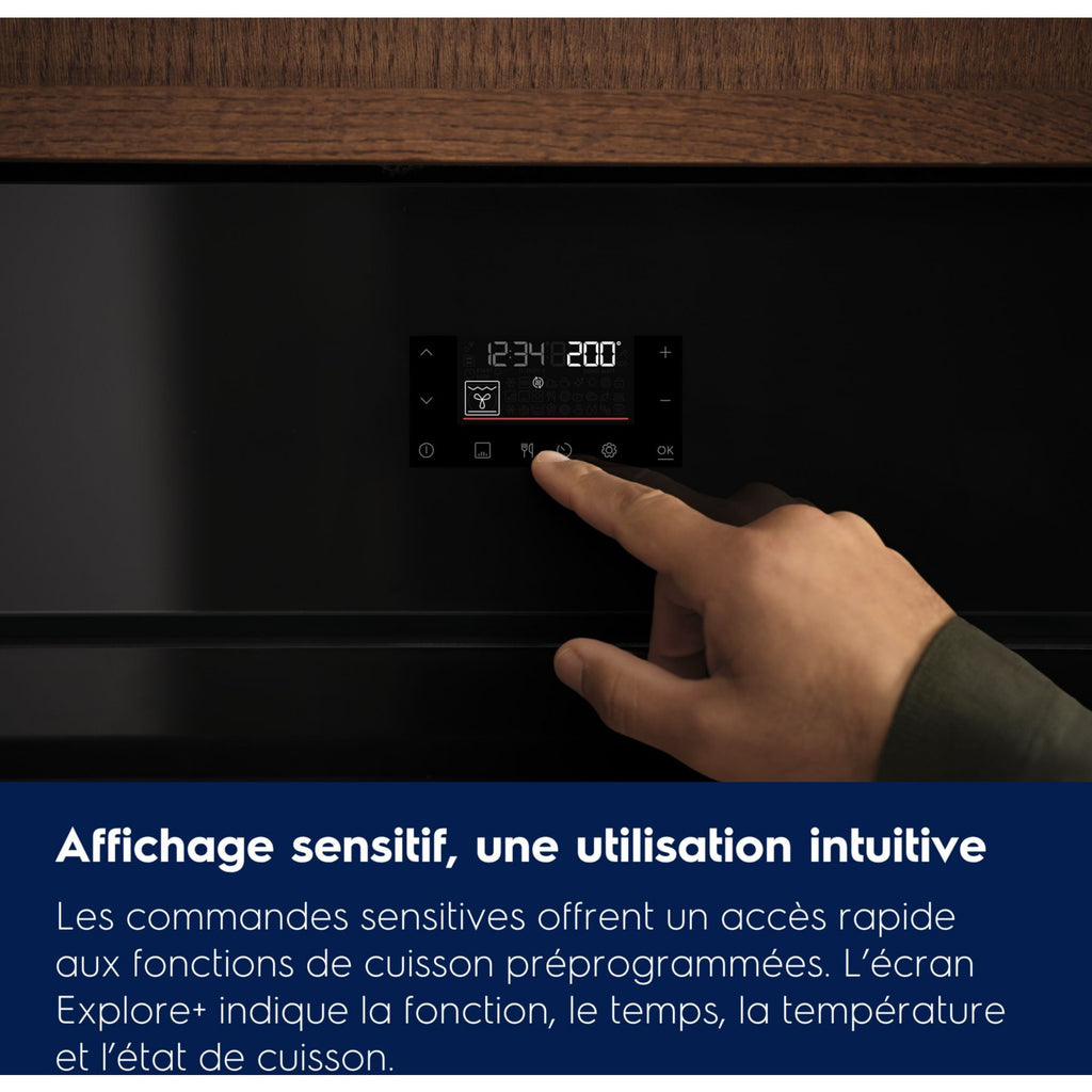 Four encastrable ELECTROLUX EOM7P10H - Pyrolyse - Chaleur pulsée - Écran tactile - Rails télescopiques