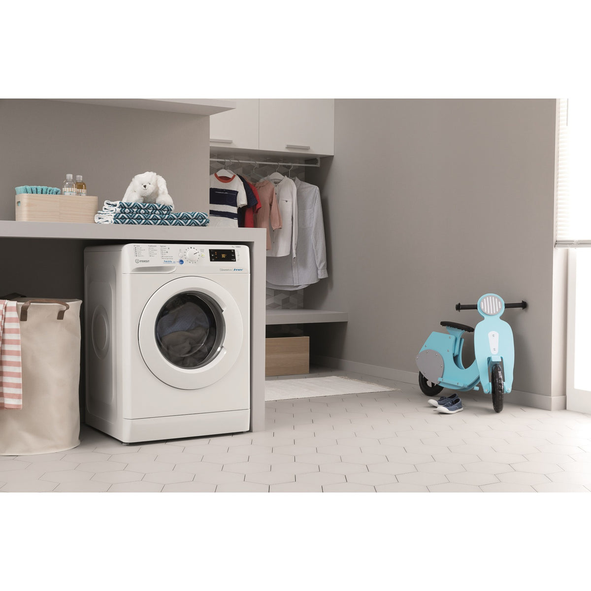 Lave linge hublot INDESIT BWEW81284XWFRN Reconditionné