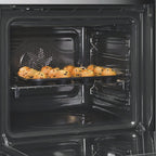 Four encastrable SMEG SFP641PNO1 - Pyrolyse - Chaleur tournante - Porte froide - Rails télescopiques