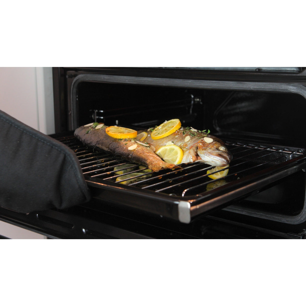 Cuisinière LEISURE CK90F324K