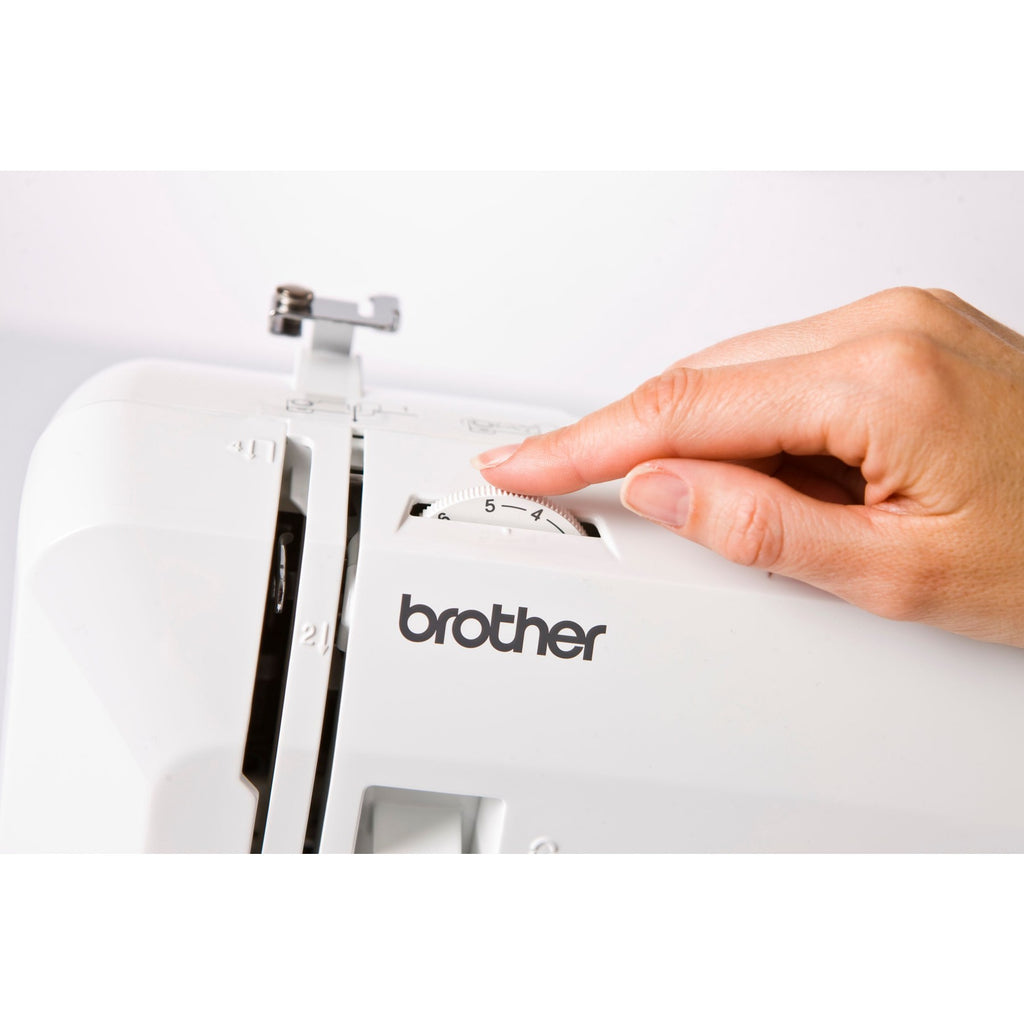 Machine à coudre BROTHER RL417